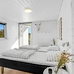 Aika - 500m From The Sea By Interhome Vakantiehuis