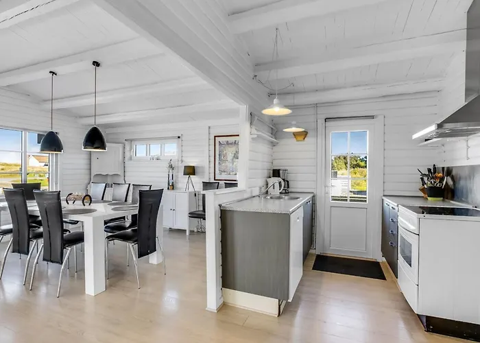 Aika - 500m From The Sea By Interhome *