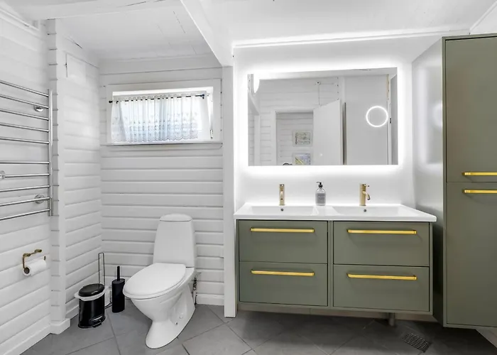 Aika - 500m From The Sea By Interhome Lakolk