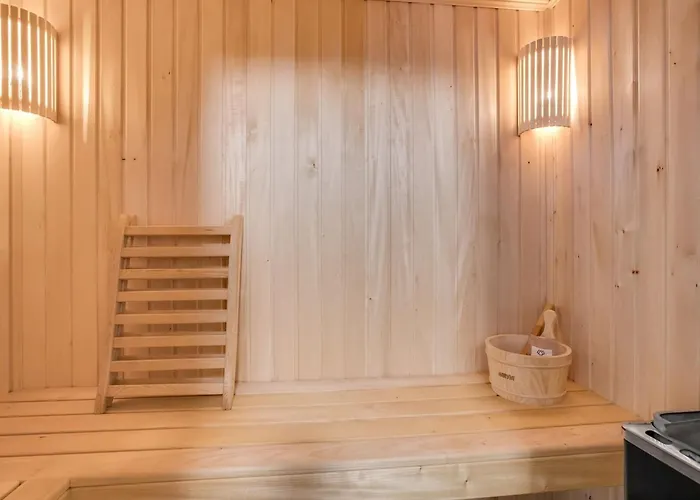 Aika - 500m From The Sea By Interhome * Lakolk